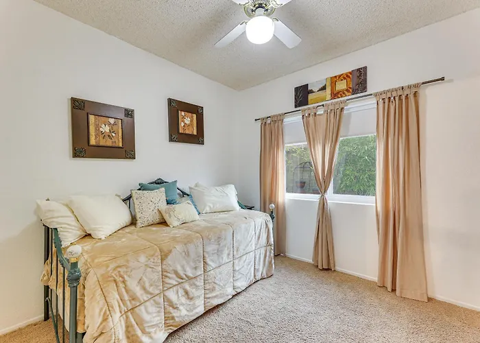 Ferienhaus Desert Oasis Ranch-style Home, Hiking/tubing Mesa