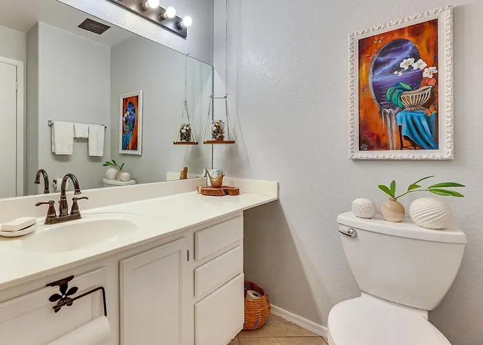 Desert Oasis Ranch-style Home, Hiking/tubing Ferienhaus